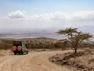 TourCompass bil på safari