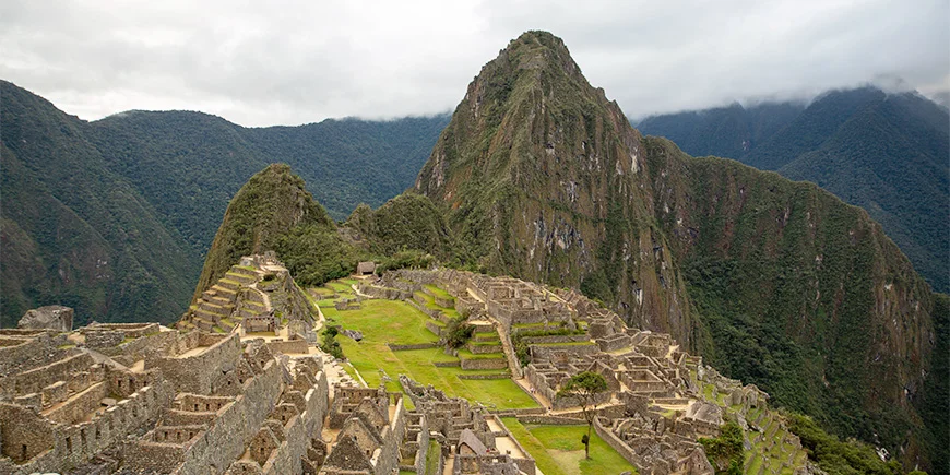 Panoramaudsigt over Machu Picchu